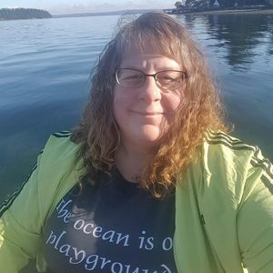 Meet your Posher, Toni-ann